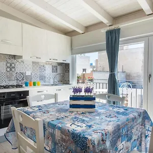Casa vacanze Praiola, Terrasini